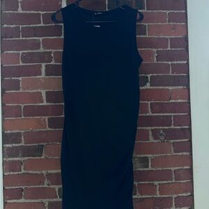 Classic Black Sleeveless Sheath Dress